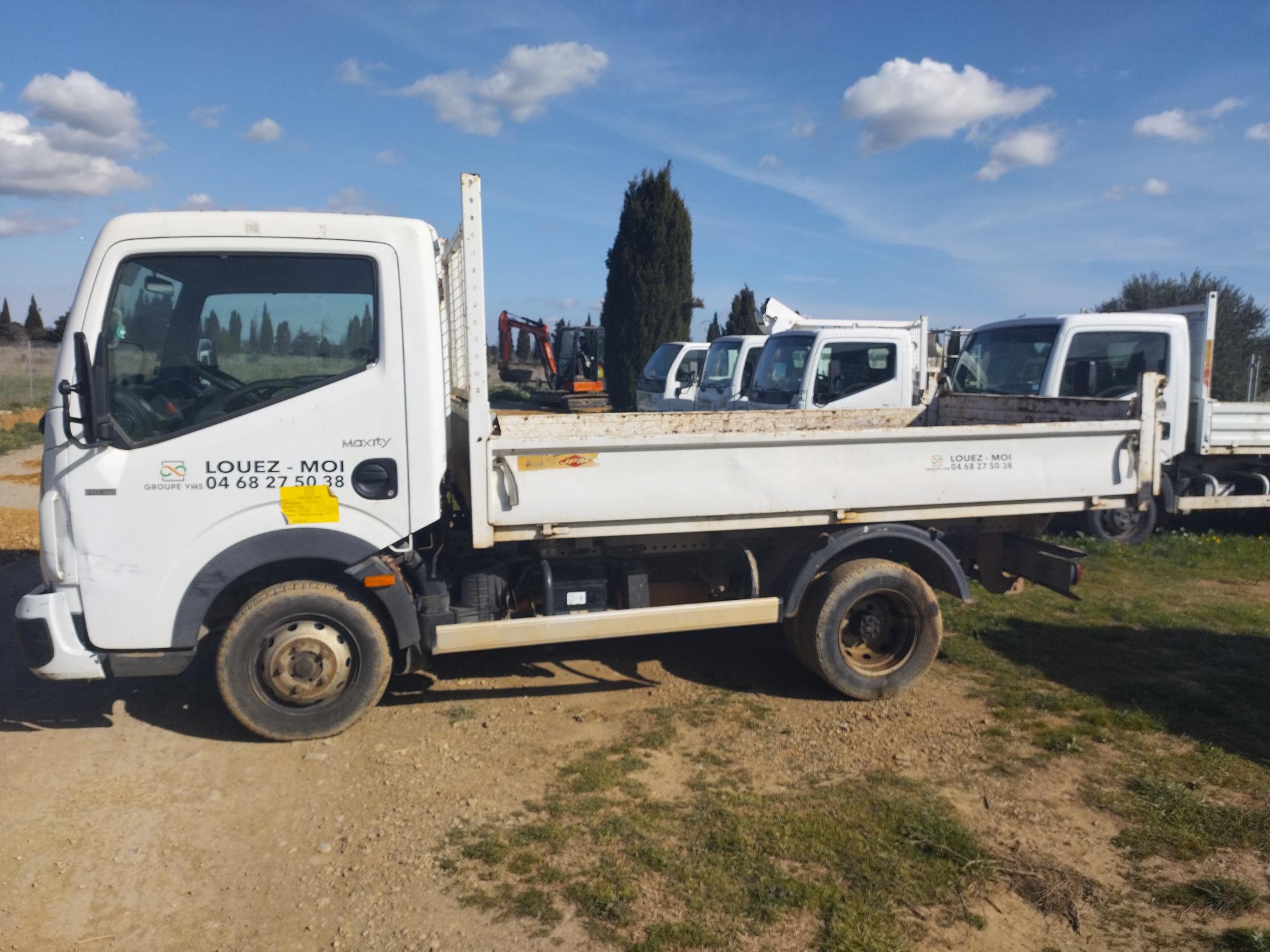 Camion Benne 3.5T Renault Maxity 130