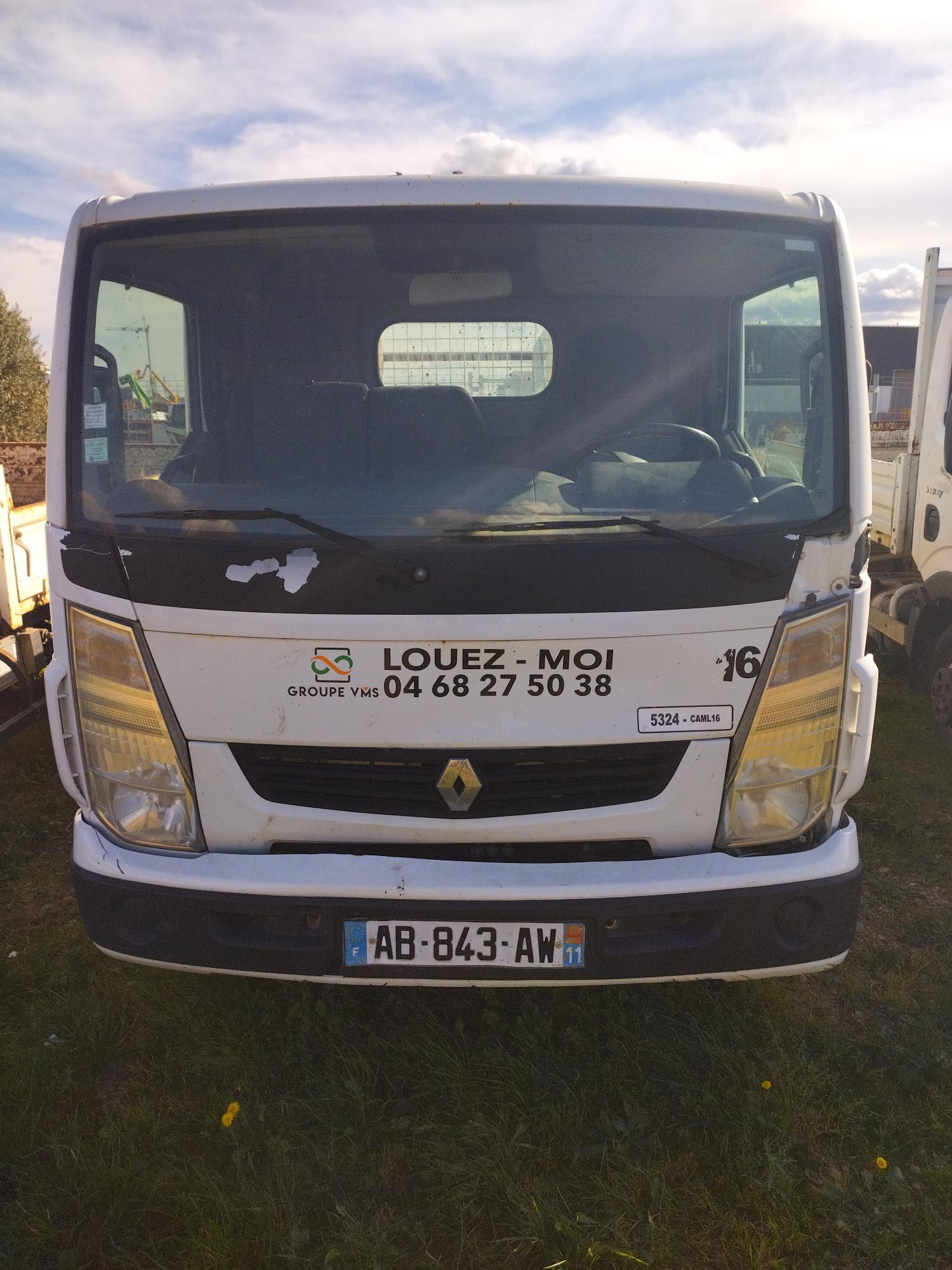 Camion Benne 3.5T Renault Maxity 130