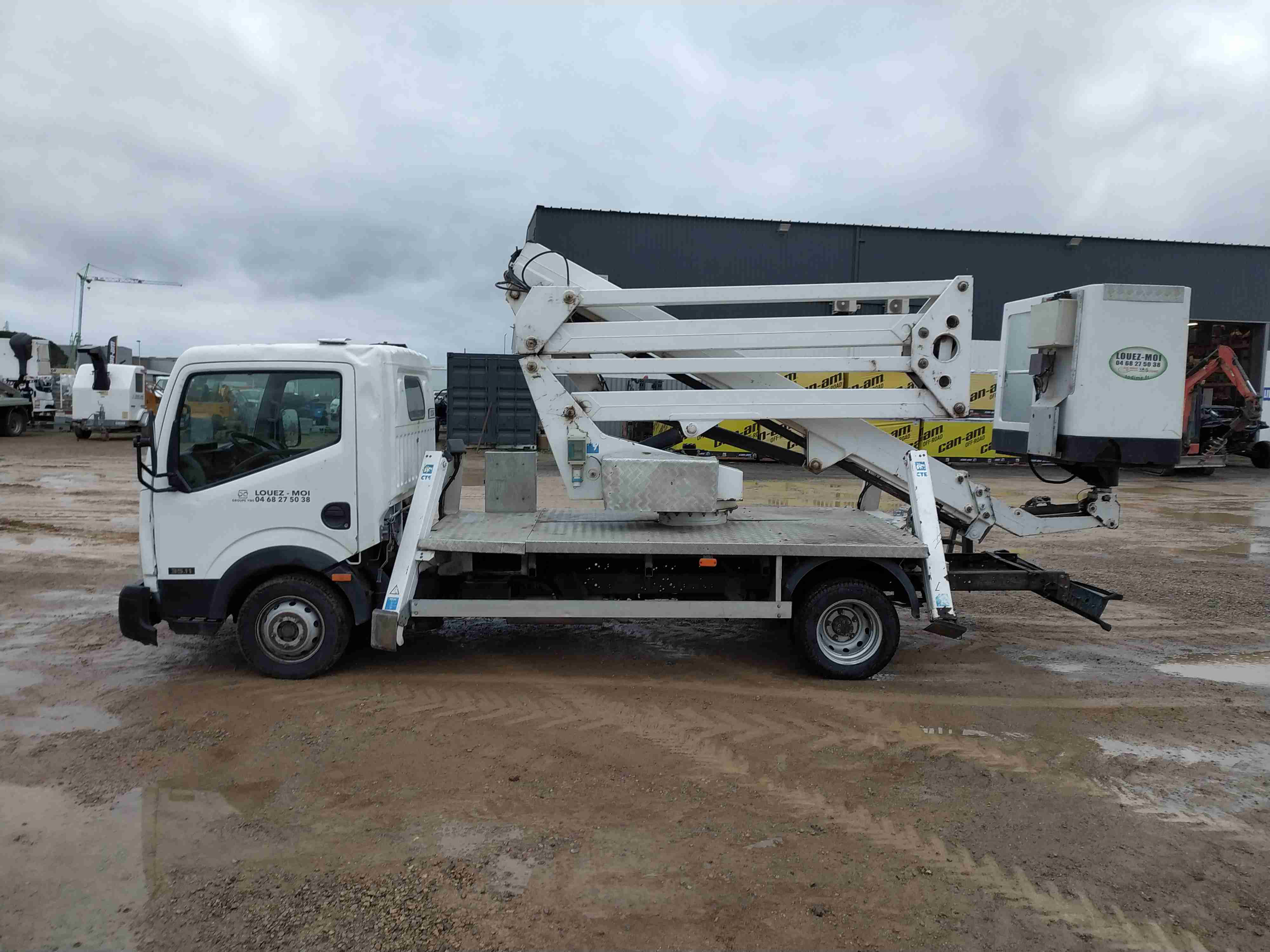 Camion Nacelle 20M Renault Z20